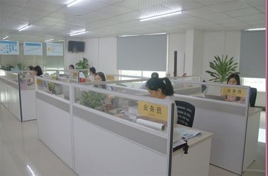 중국 Dongguan Yuanfeng Plastic Jewelry Co., Ltd.